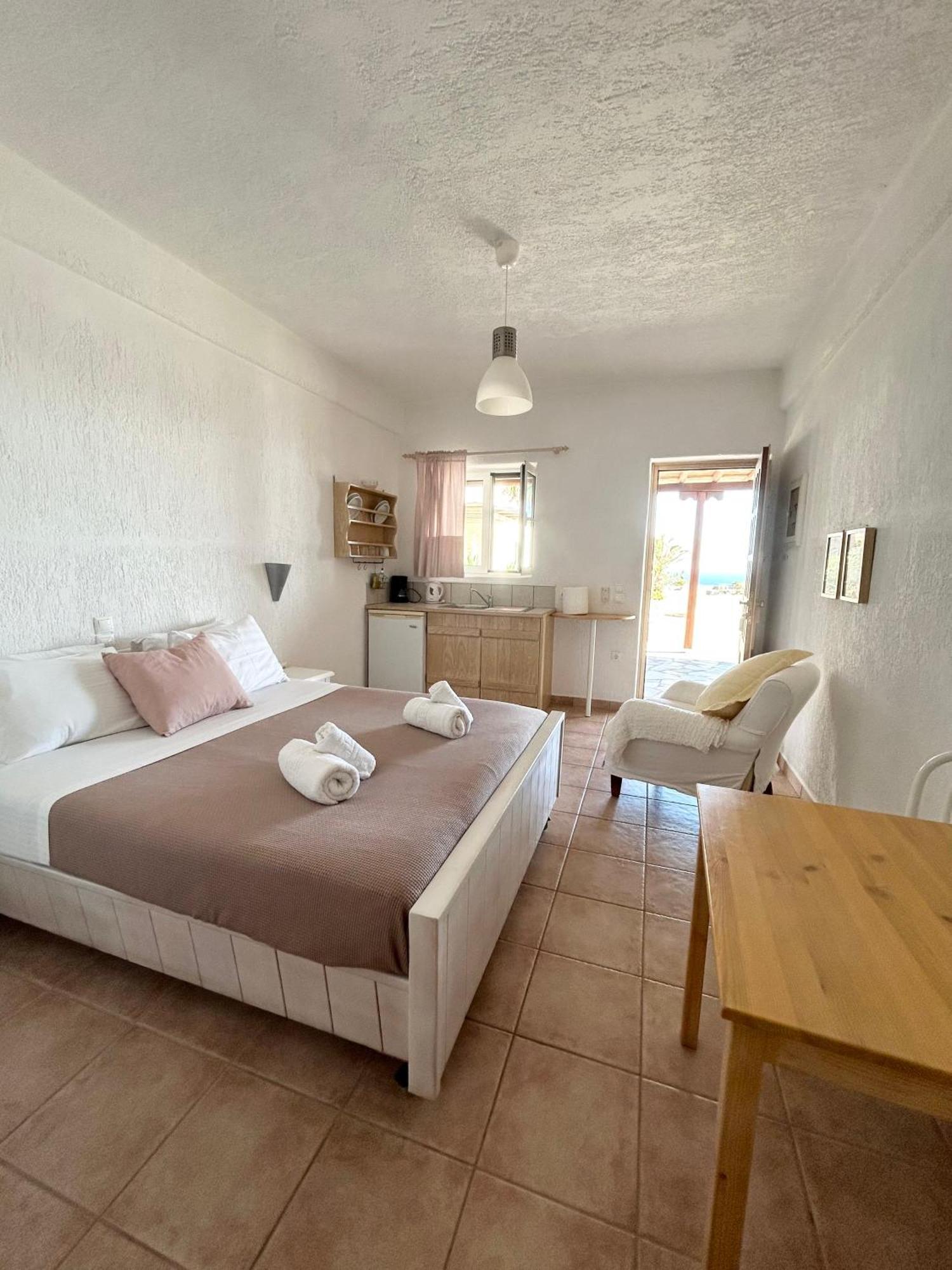 Fos Apartments Mykonos Agios Ioannis Diakoftis Phòng bức ảnh