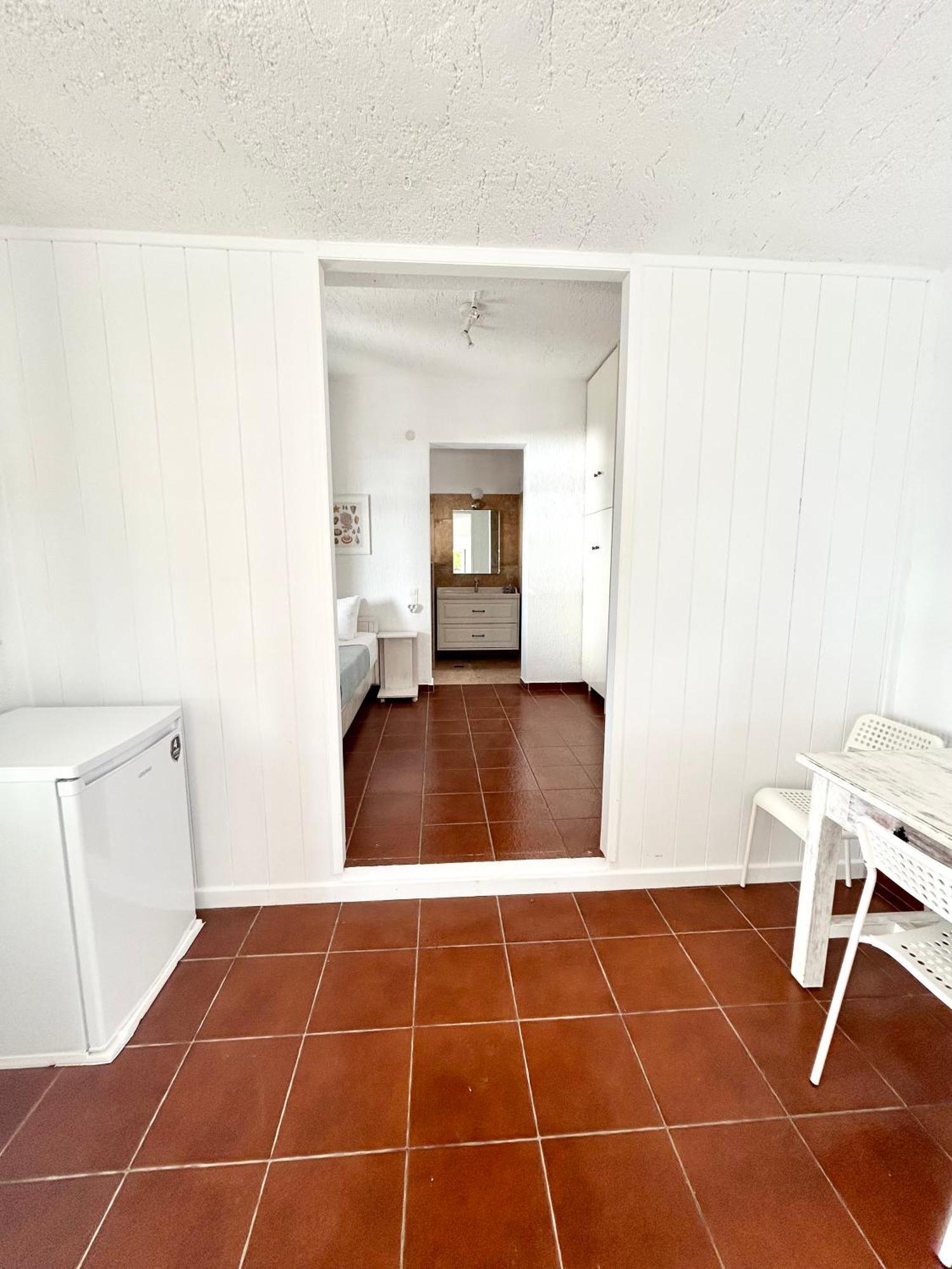 Fos Apartments Mykonos Agios Ioannis Diakoftis Phòng bức ảnh